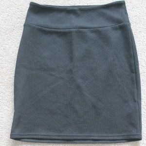 NEW American Eagle Black skirt XS